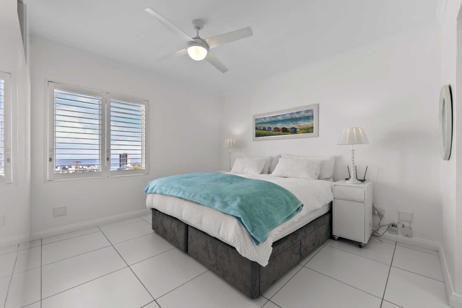 2 Bedroom Property for Sale in Sea Point Western Cape